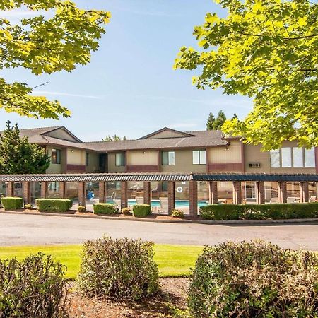 Comfort Inn Conference Center Hillsboro Buitenkant foto