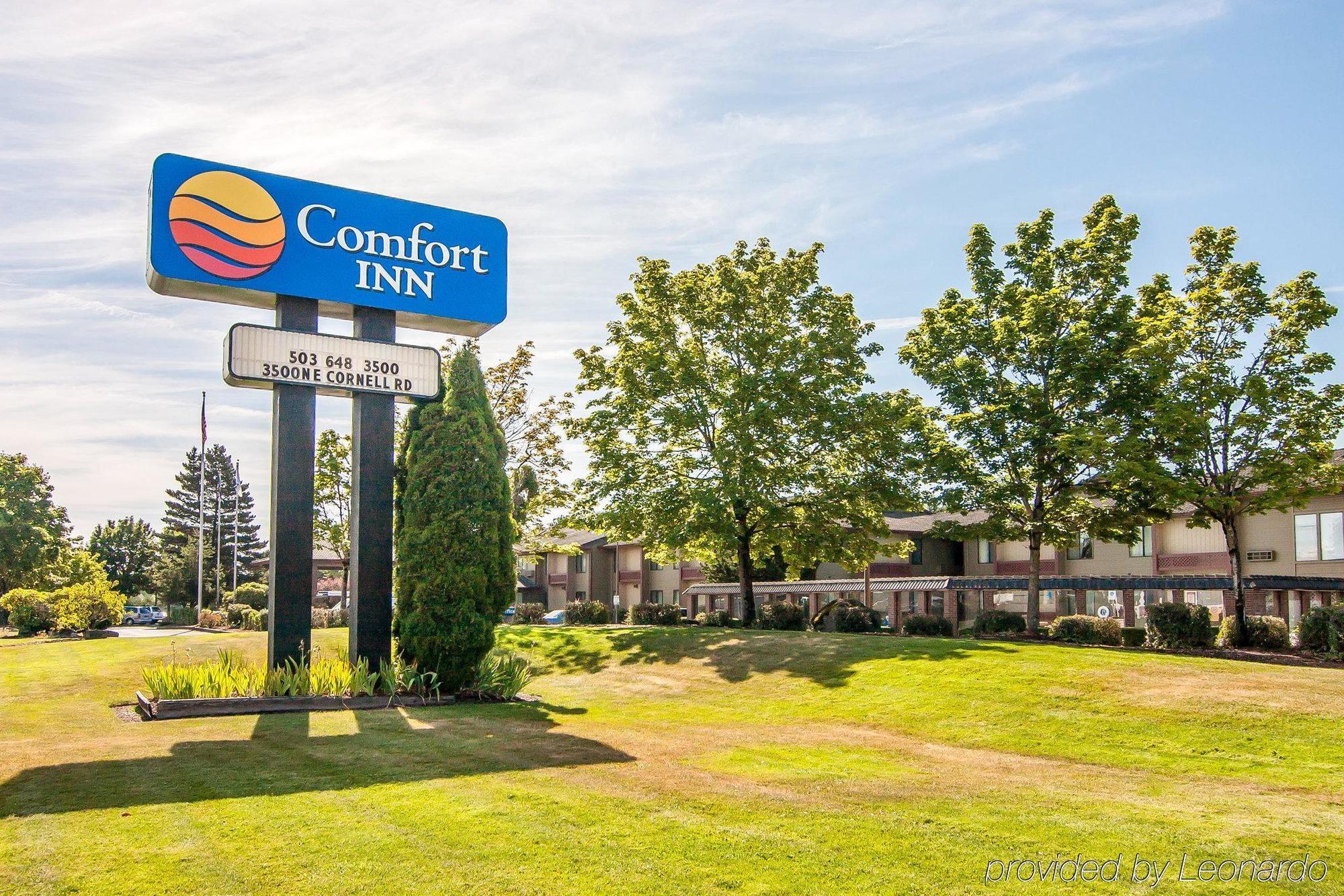 Comfort Inn Conference Center Hillsboro Buitenkant foto