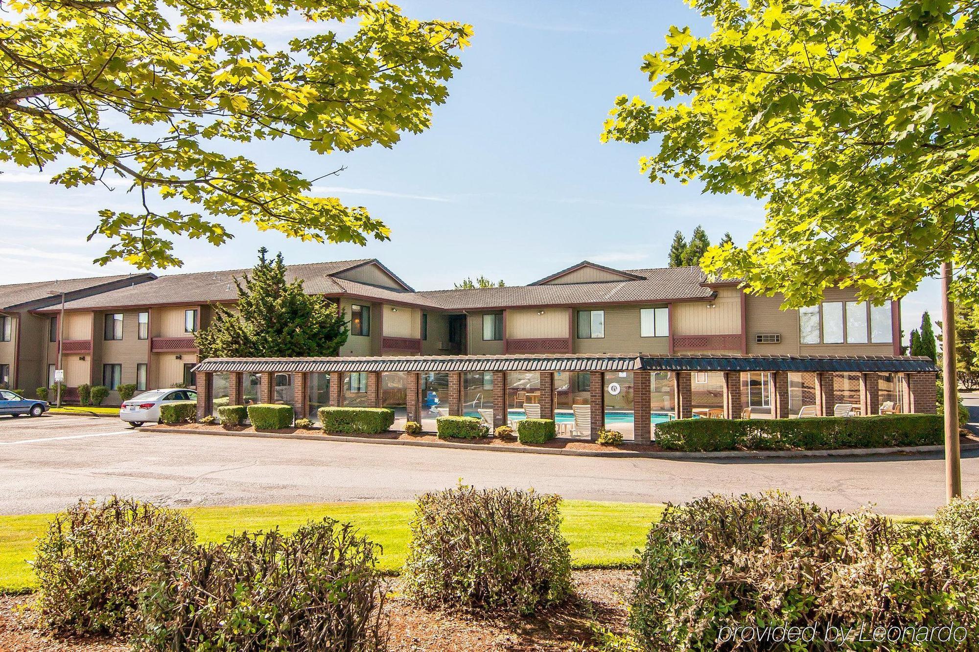 Comfort Inn Conference Center Hillsboro Buitenkant foto